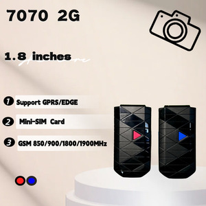 Teléfono Móvil Básico Compacto al por Mayor 7070 con Función de Giro, 2G GSM, Doble Banda, Desbloqueado, Pantalla TFT de 1.8 Pulgadas, Batería de 700mAh - Product Image 2