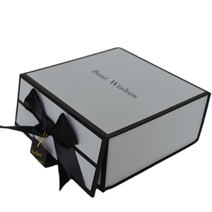 Rigid White Coated Paper Custom Printed Logo Black Bowknot Magnetic Gift Packaging Box