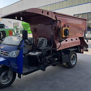 공장 가격 핫 세일 사료 스프레더 밀 밀짚 사일리지 사료 공급 스프레더 기계 - Product Image 3