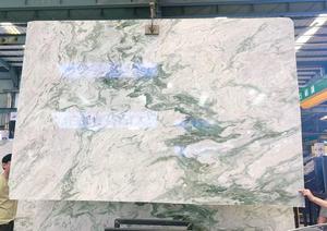 Dalles de marbre <span class=keywords><strong>vert</strong></span> <span class=keywords><strong>menthe</strong></span> poli pour comptoirs d'îlot de cuisine de luxe et crédences intégrées avec évier - Product Image 3