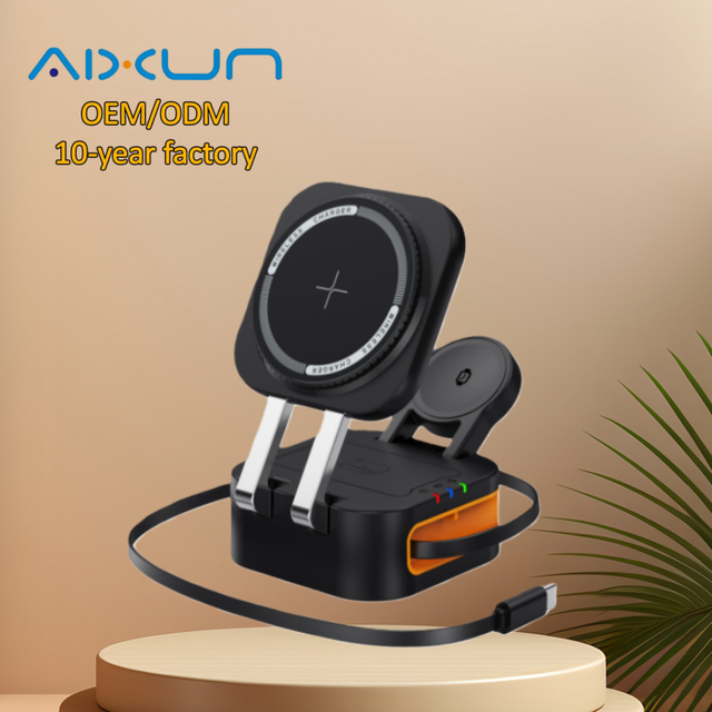 Trending Products 2026 New Arrivals 3 in 1 Magnetic Wireless Charger Fast Charging with Type-C Port for Iwatch and Phones