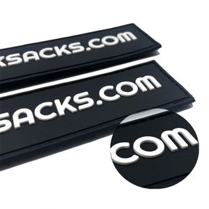 Étiquettes en PVC personnalisées avec fermeture auto-agrippante en caoutchouc pour vêtements, sacs, chaussures - Product Image 3