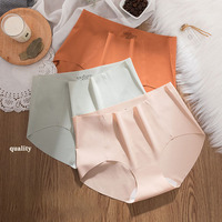 Ropa interior Sexy de seda helada superfina de secado rápido para mujer, bragas sin rastro para chicas jóvenes
