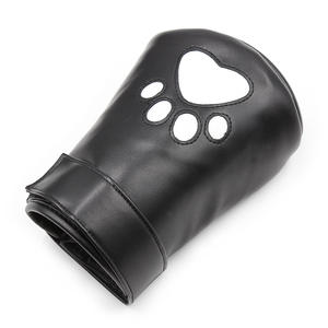 <span class=keywords><strong>HM</strong></span> vente en gros de contraintes de main fleur de prunier ensemble de mitaines de patte de chien accessoires de Performance BDSM Bondage sexe ABDL <span class=keywords><strong>mitaine</strong></span> de patte d'ours - Product Image 2