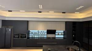 Armarios de cocina Madera maciza Diseños de lujo Armario de cocina de madera Armarios de cocina de madera Marrón claro - Product Image 2