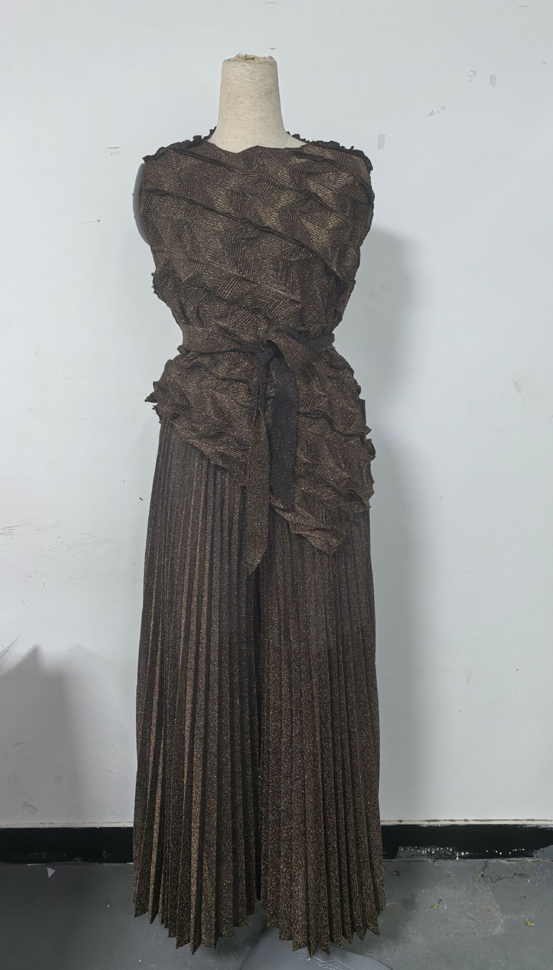 สีน้ำตาล