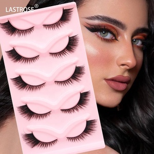 2023 venta al por mayor <span class=keywords><strong>Foxy</strong></span> alas ojo de gato pestañas ala de Ángel pestañas de <span class=keywords><strong>seda</strong></span> natural Faux Mink Fox pestañas esponjosas con etiqueta privada - Product Image 2