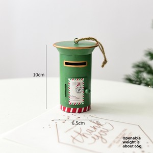 Decoraciones navideñas verdes hechas a mano Año Nuevo <span class=keywords><strong>2026</strong></span> Buzón de hierro Mini colgante de Metal Decoración colgante de árbol de Navidad portátil - Product Image 6