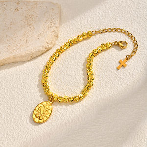 Pulsera de cuentas ovaladas de sandía con la Virgen María en acero inoxidable - Product Image 5