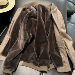 Giacca Bomber <span class=keywords><strong>da</strong></span> <span class=keywords><strong>Uomo</strong></span> in Lana Peruviana di Lusso Color Tan, Fodera in <span class=keywords><strong>Visone</strong></span> Importato, Cerniera YKK, Patchwork, Corta, Invernale - Collezione 2026 Hot Sale - Product Image 4