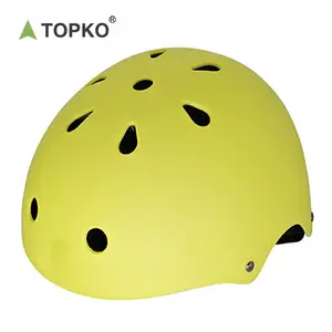 TOPKO 도매 롤러 스케이트 스키 헤드 보호 헬멧 오토바이 성인 자전거 타기 헬멧