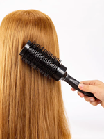 Brosse ronde professionnelle en céramique avec logo personnalisé, nouveau cœur en nylon PP, pour cheveux bouclés, pour le séchage au sèche-cheveux, vente en gros