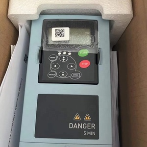 Variador de Frecuencia Variable (VFD) Industrial Trifásico de 75kW y 400V para Motores de Trabajo Pesado, Serie NXS NXS00125A2H1SSVA1A2000000, en Stock - Product Image 2