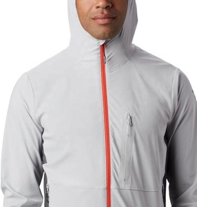 Veste de course et de jogging à capuche en polyester softshell personnalisée pour hommes, imperméable avec fermeture à glissière pour l'hiver - Product Image 3