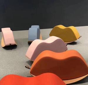 Pouf pouf canapé en tissu banc en bois pour enfants salon/chambre tabouret d'entrée canapé chaise <span class=keywords><strong>rouge</strong></span> lèvre chaise berçante - Product Image 4