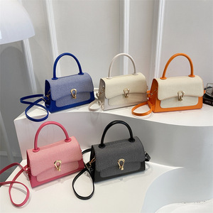 Bolso de Mano Pequeño Cuadrado para <span class=keywords><strong>Hombre</strong></span>, Textura de Piel, Diseño Color-Block, Verano 2025, Nuevo, de Lujo, <span class=keywords><strong>Bandolera</strong></span> - Product Image 1