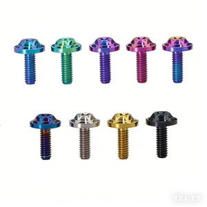 Tc4 मीट्रिक वर्ग 8.8 ठीक थ्रेड एनोडाइज्ड फिनिश टाइटेनियम मिश्र धातु डबल-लेयर हब कैप स्क्रू एम 6/एम 8 - Product Image 4