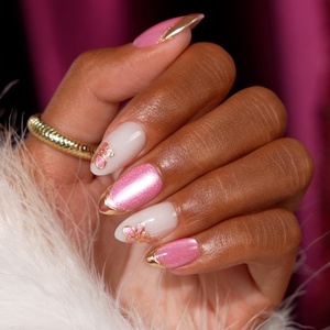 BTArtbox – Nouveauté Printemps : Faux Ongles de Luxe en Gel Souple, Forme Amande Courte, Motif Fleur Rose 3D – Kit en Gros de Qualité Supérieure à Presser - Product Image 1