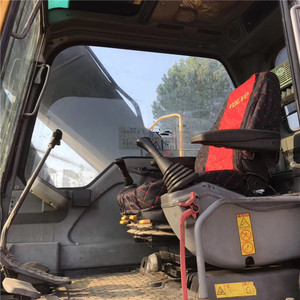 Excavatrice sur chenilles VOLVO EC210BLC d'occasion de haute qualité avec pompes hydrauliques, garantie 1 an, moteur et engrenages importés, prix abordable - Product Image 6