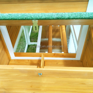Gallinero de Madera para Exteriores SDC029, Moderno, Amarillo, Impermeable, con Gran Corral y Diseño Impreso - Product Image 5