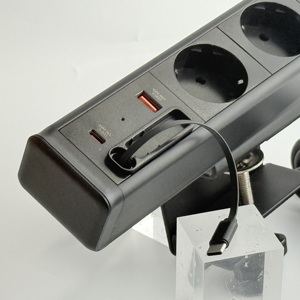 <span class=keywords><strong>Multiprise</strong></span> de serrage intégrée pour meubles de bureau avec câble rétractable de type C PD20W USB-C 3 prises Prise de serrage de table - Product Image 4