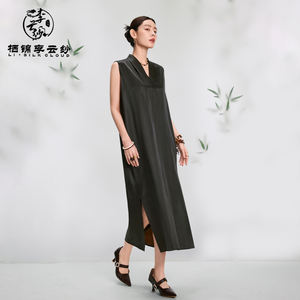 Vestido Elegante de Seda de Morera con Estampado Floral, Ecológico, sin Mangas, Cuello en V, Estilo Francés, Sofisticado, hasta la Rodilla, Natural - Product Image 1