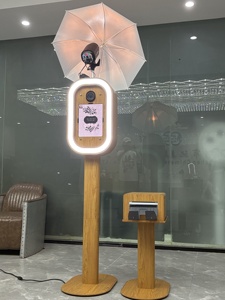 Cabina Fotografica Professionale Vintage con Effetto Legno per iPad Air/Pro, Macchina Photobooth DSLR per iPad 10.9/12.9/13 per Eventi e Feste - Product Image 2