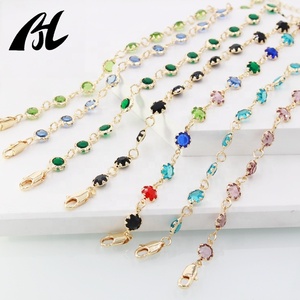 Bracelets Oro de Luxe en Laiton Plaqué Or de Haute Qualité avec Cristaux Colorés, à Porter en Tête de Bracelet Charmant et Tendance - Product Image 2