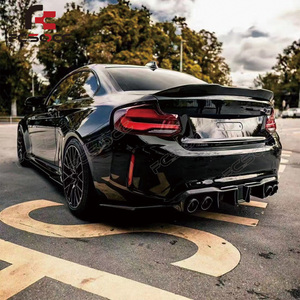 Difusor de parachoques trasero de fibra de carbono de alta calidad, alerón de labios, luz LED, delantero trasero moderno para <span class=keywords><strong>BMW</strong></span> <span class=keywords><strong>M2</strong></span> M2C F87 <span class=keywords><strong>2015</strong></span> - Product Image 5