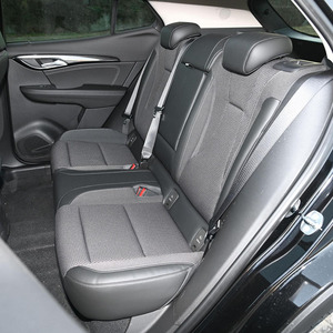 Para Buick Envision <span class=keywords><strong>Plus</strong></span> 28T FWD Platinum, SUV de Lujo Mediano, Automático con Turbocompresor, Motor de Gasolina, Neumáticos R18, Auto SAIC - Product Image 4