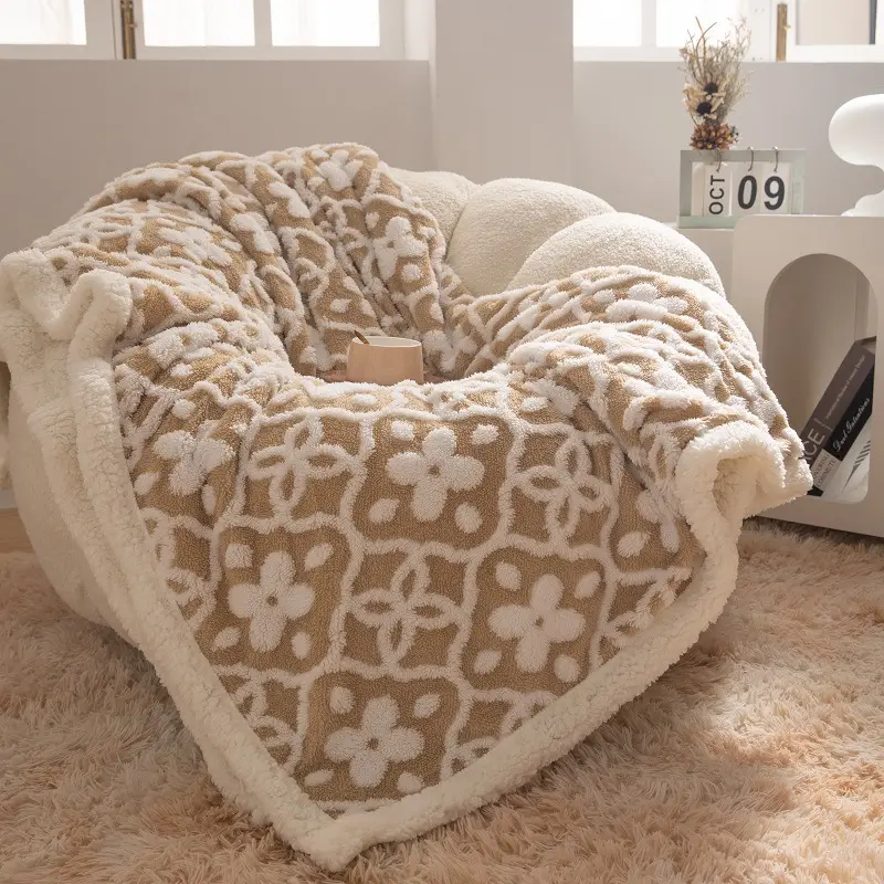 Wholesale Custom Design Cozy Home Decor Three-Dimensional Jacquard Lock Strip Pattern Sherpa Fleece Blanket For Bed Sofa