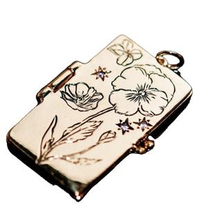 Collana floreale personalizzata in acciaio inossidabile collana <span class=keywords><strong>mamma</strong></span> gioielli <span class=keywords><strong>regalo</strong></span> <span class=keywords><strong>personalizzato</strong></span> rettangolo quadrato ciondolo collana <span class=keywords><strong>mamma</strong></span> in oro - Product Image 1