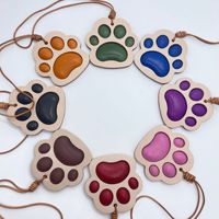 Breloque pour rétroviseur de voiture en cuir de vachette tanné végétal, motif patte de chat mignon de dessin animé, pendentif de sac en cuir véritable, porte-clés