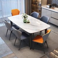 Ensemble Table à Manger Familiale Moderne de Luxe 4-6 Places avec Plateau en Marbre, Style Scandinave pour Cuisine et Salle à Manger.