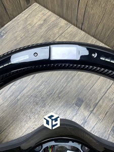 Volant sport en cuir et matériaux de type D pour Mercedes-Benz <span class=keywords><strong>C63s</strong></span> W205 - Product Image 2