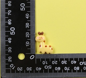 Mini girafe cerf résine accessoires bricolage crème colle à la main pince à cheveux coque de téléphone <span class=keywords><strong>trou</strong></span> chaussure matériel en gros résine artisanat - Product Image 2