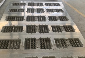 Moldes para Bandejas de Huevos de Aluminio HK24C Hechos a Medida con 30 Orificios y Mecanizado CNC para Moldeo de Pulpa - Product Image 5