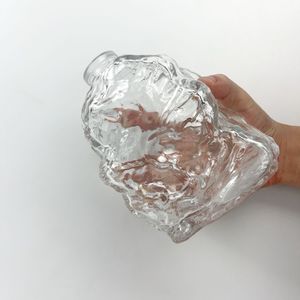 Personalizado en relieve OEM ODM 75cl Whisky <span class=keywords><strong>Vodka</strong></span> Brandy <span class=keywords><strong>botella</strong></span> <span class=keywords><strong>de</strong></span> licor <span class=keywords><strong>con</strong></span> forma <span class=keywords><strong>de</strong></span> <span class=keywords><strong>calavera</strong></span> botellas <span class=keywords><strong>de</strong></span> copa <span class=keywords><strong>de</strong></span> vino <span class=keywords><strong>con</strong></span> corcho - Product Image 2