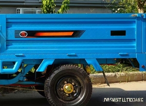 รถสามล้อไฟฟ้าสำหรับผู้ใหญ่ Ka Yun Da รุ่น Big แบบเปิดประทุน พร้อมจอ LCD รับน้ำหนักได้ 400 กก. ระยะทางวิ่ง 90 กม. ความเร็ว 30-50 กม./ชม. รองรับความชัน 25 องศา กำลังไฟ 801-1000 วัตต์ แบบเปิดประทุน - Product Image 5