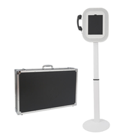 Photomaton iPad blanc avec livre d'or audio-vidéo, microphone de téléphone portable, portable pour mariages