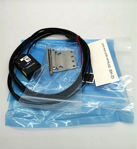<span class=keywords><strong>Keyence</strong></span> <span class=keywords><strong>CZ</strong></span>-H52 RGB kỹ thuật số fiberoptic cảm biến New Original - Product Image 3