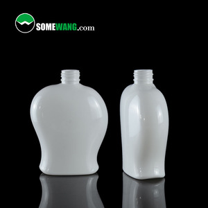 Botella vacia rellenable en forma especial pet 200ml 300ml  para shampoo de bebe  líquido locion gel de ducha - Product Image 1