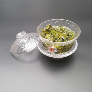 <span class=keywords><strong>Gaiwan</strong></span> en verre artisanal résistant à la chaleur pour la préparation du thé, idéal pour les ensembles de service. - Product Image 3