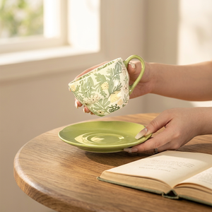 Juego de Taza y Platillo de Porcelana para Café, Diseño Floral Moderno y Minimalista, Resistente al Calor, Ecológico, Atractivo Recuerdo para el Hogar - Product Image 2
