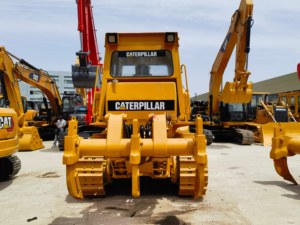 รถดันดินตีนตะขาบ CAT D6D มือสองใช้งานน้อย ทนทาน เหมาะสำหรับงานทำความสะอาดลานเหมืองและเตรียมพื้นฐาน - Product Image 2