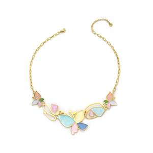 Collar de Mariposa Chapado en Oro, Acero Inoxidable, Joyería de Moda Sostenible y Resistente - Product Image 1
