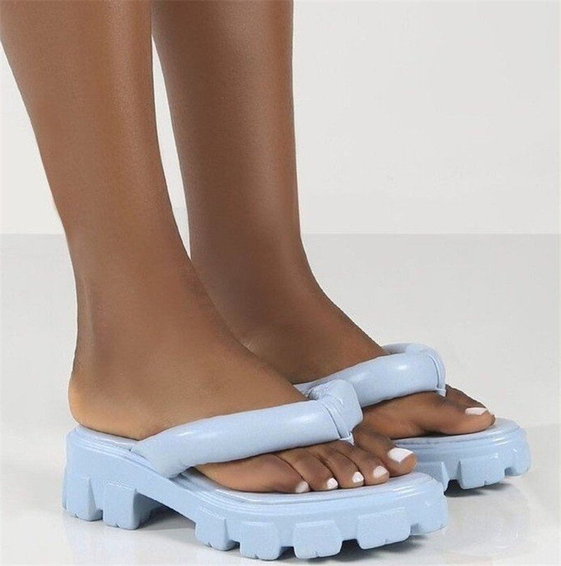 Summer Girls Flip Flops Sandals Thick Sole Clip-toe Large Size Women's Flip-flops Slippers