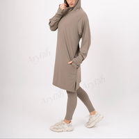 Ensemble de Sport 2 Pièces pour Femmes Musulmanes, Modeste et Luxueux, Couleur Taupe, Col Châle à Capuche, Écologique, Commande en Gros