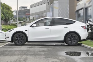 <span class=keywords><strong>Tesla</strong></span> Model <span class=keywords><strong>Y</strong></span> Long Range SUV 2024, véhicule électrique à énergie nouvelle, 5 places, autonomie <span class=keywords><strong>de</strong></span> 688 km, à vendre - Product Image 4