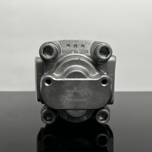 La carretilla elevadora parte la bomba de engranajes hidráulica original 67110-30520-71 para la carretilla elevadora <span class=keywords><strong>Toyota</strong></span> <span class=keywords><strong>7FD</strong></span> FG 35-40 - Product Image 5